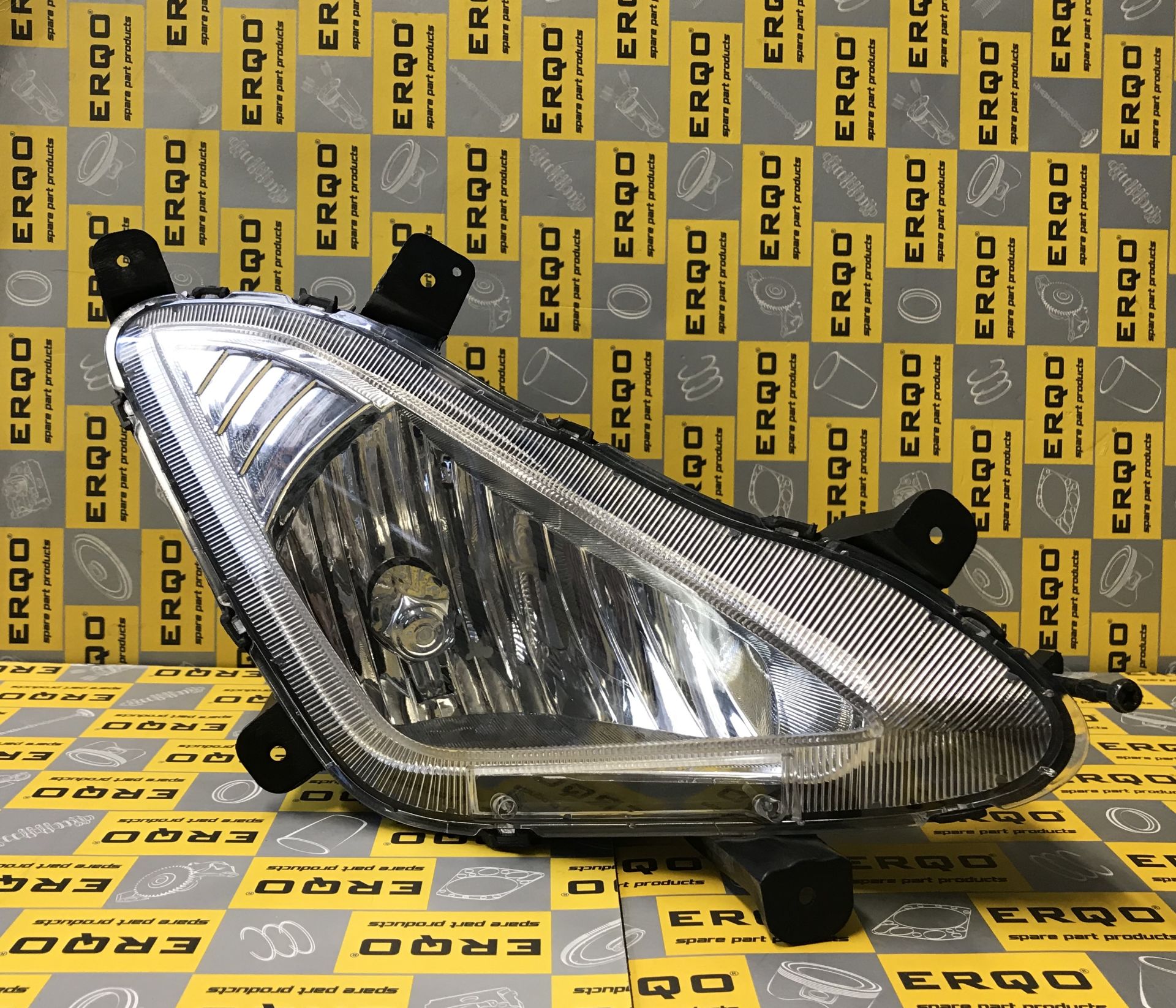 92202-3X220 SİS FARI ELANTRA 2014-2016 SAĞ