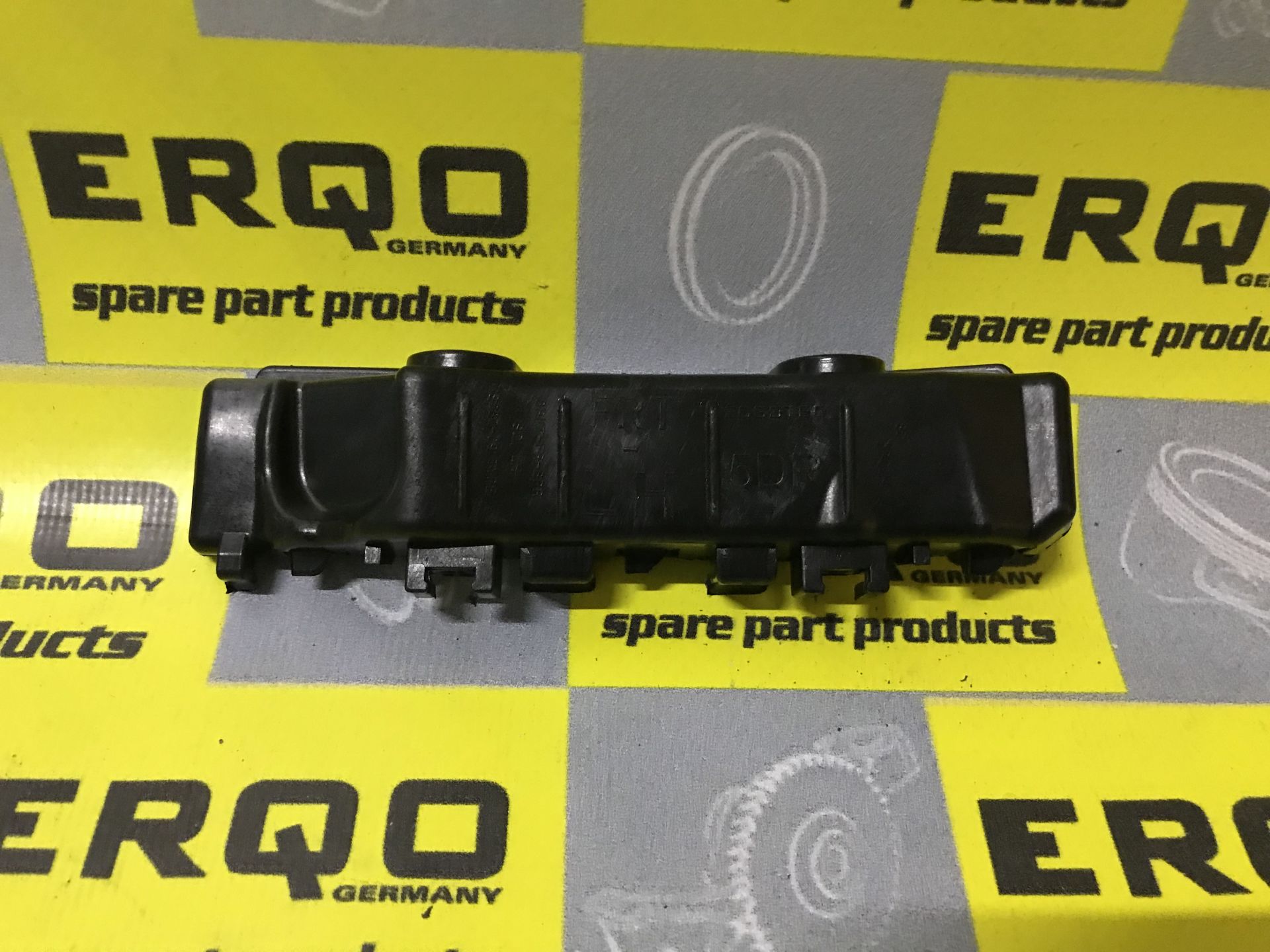 86513-C8000 TAMPON BRAKETİ İ20 2014 - ÖN  SOL